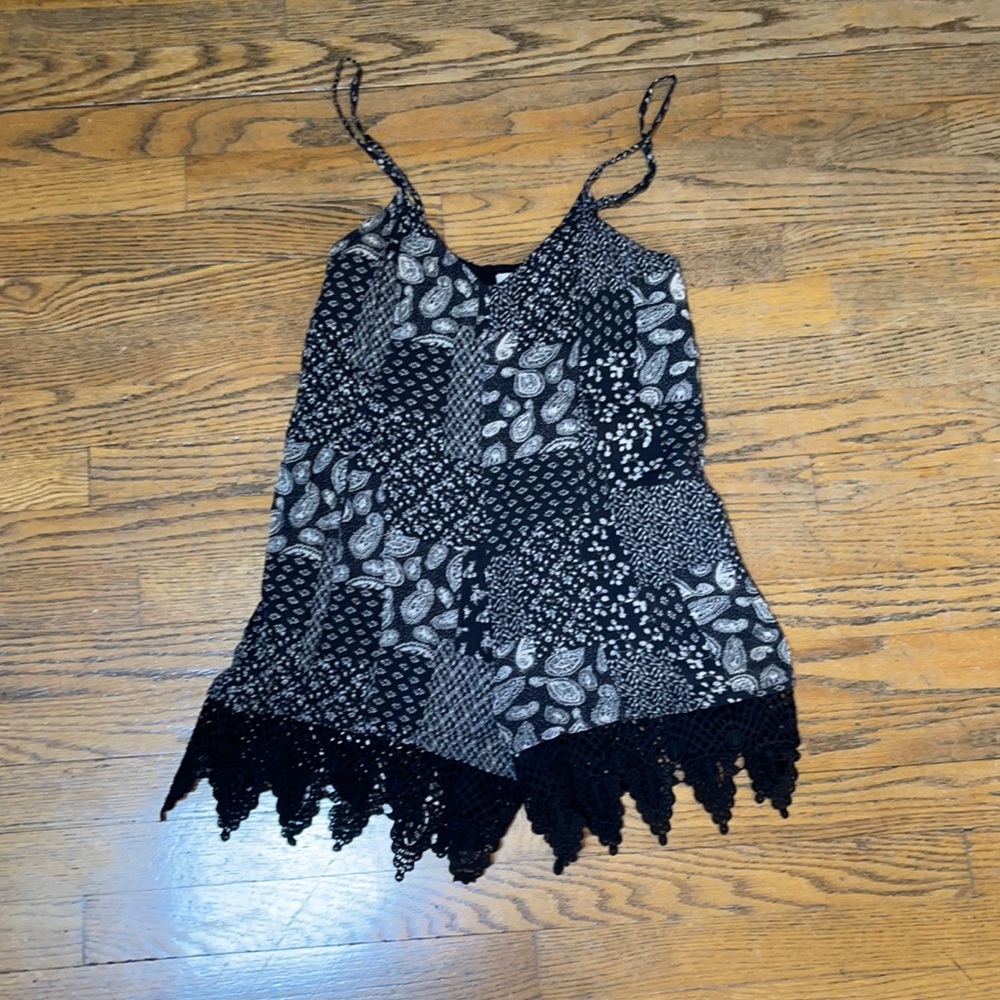 Urban Outfitters ecote crochet trim romper Sz XS